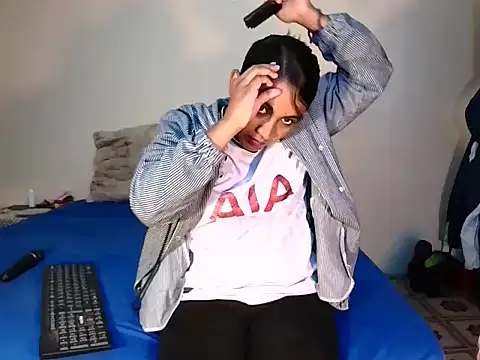 Snapshot of indiansweetflava chatting on 10/07/25, 11:40 indiansweetflava online show from 10/07/25, 11:40