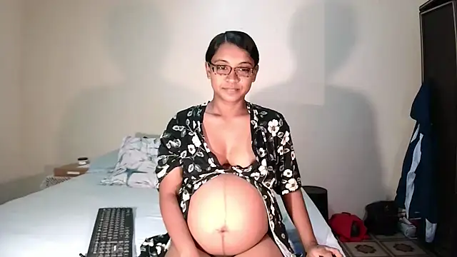 indiansweetflava online show from 03/31/26, 04:57