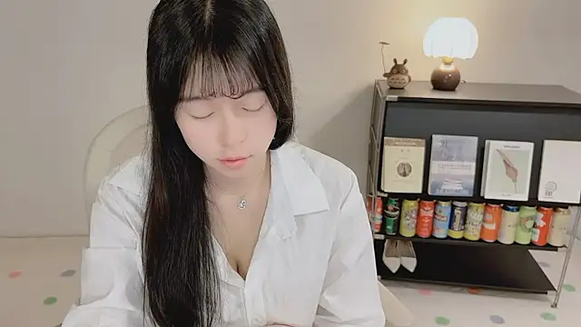 Onechestnut online show from 05/21/26, 05:25