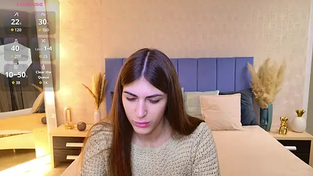 Snapshot of MaggieTurner chatting on 11/10/25, 12:42 MaggieTurner online show from 11/10/25, 12:42