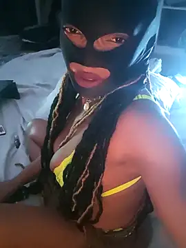 Snapshot of sweetybae75 chatting on 10/01/25, 08:37 sweetybae75 online show from 10/01/25, 08:37