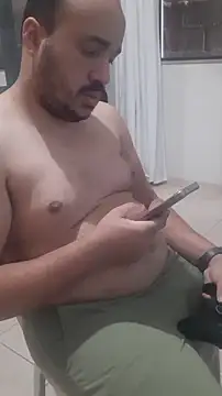 Urso Nerd online show from 10/16/25, 04:30