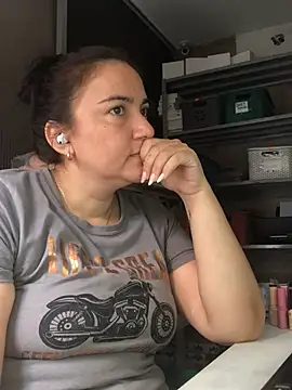 Snapshot of sweetdulcexxx chatting on 02/05/26, 12:54 sweetdulcexxx online show from 02/05/26, 12:54