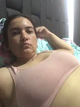 Snapshot of sweetdulcexxx chatting on 02/14/26, 07:54 sweetdulcexxx online show from 02/14/26, 07:54