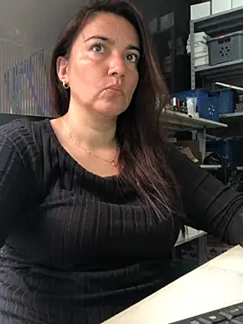 Snapshot of sweetdulcexxx chatting on 03/02/26, 02:02 sweetdulcexxx online show from 03/02/26, 02:02