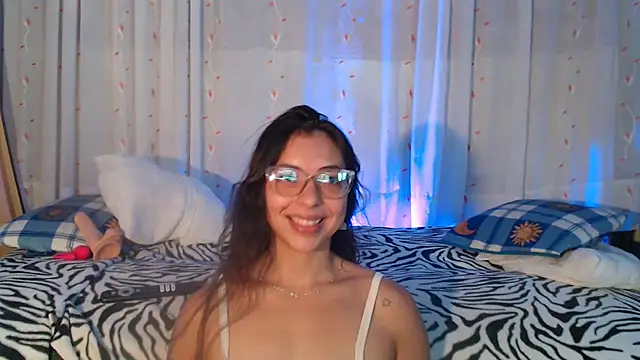 kendraof online show from 12/15/25, 04:44