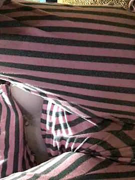 AlevNaz online show from 12/21/25, 01:02