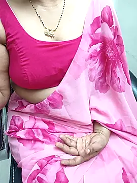 Snapshot of Anushka134 chatting on 09/30/25, 05:07 Anushka134 online show from 09/30/25, 05:07