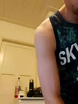 ijustwannafuckyou6969 online show from 02/12/26, 08:42