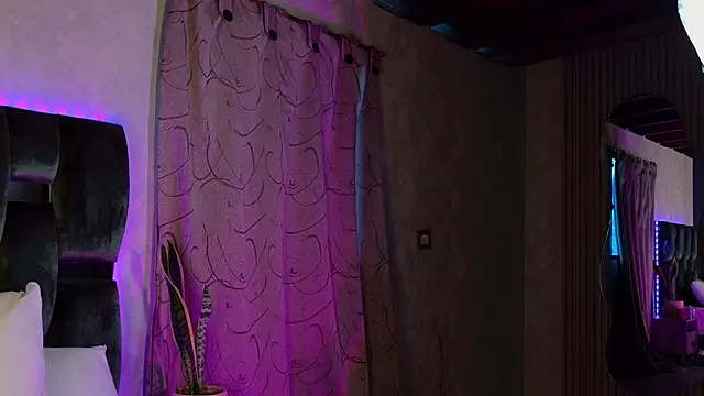 Taurito    online show from 11/15/25, 11:07