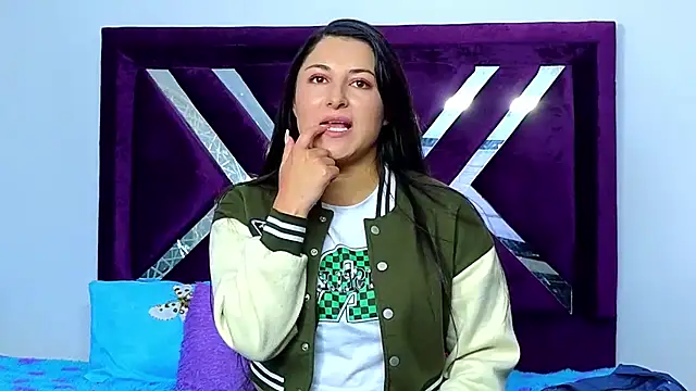 Snapshot of cuteeimy chatting on 11/28/25, 07:05 cuteeimy online show from 11/28/25, 07:05