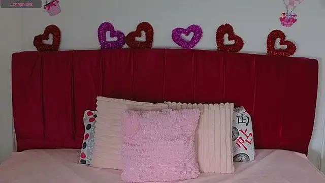 cuteeimy online show from 05/12/26, 07:22