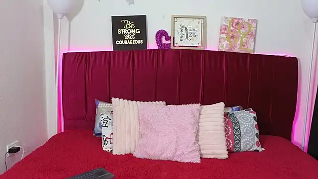 cuteeimy online show from 06/02/26, 07:16