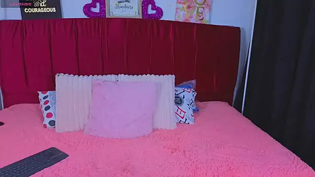cuteeimy online show from 07/07/26, 05:39