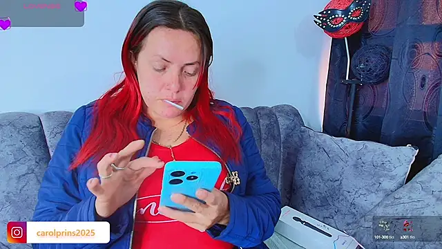 carolinhe  online show from 09/30/25, 08:03