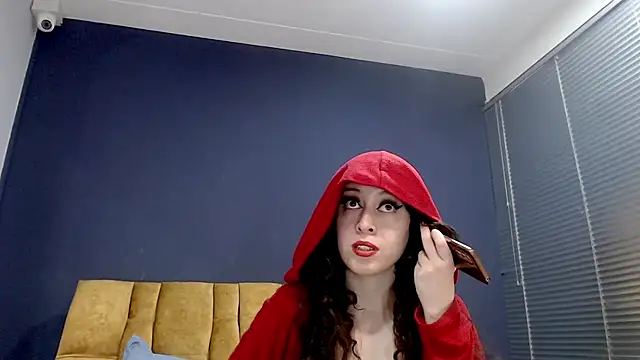 KendraaSimons online show from 10/13/25, 07:36