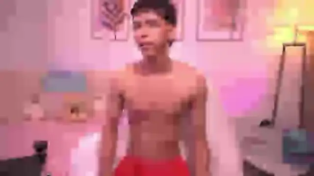 Sebas cat online show from 03/28/26, 12:10