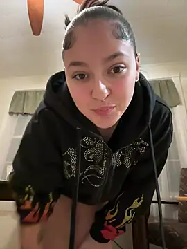 babykalirose online show from 02/02/26, 02:32