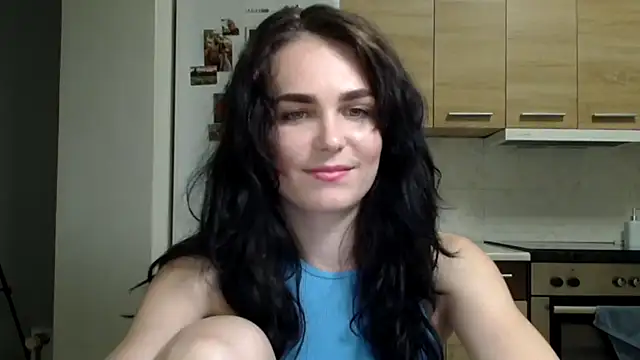 Silviaa a online show from 09/18/25, 07:38