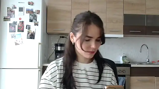 Silviaa a online show from 09/30/25, 01:05