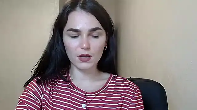 Silviaa a online show from 10/17/25, 06:32