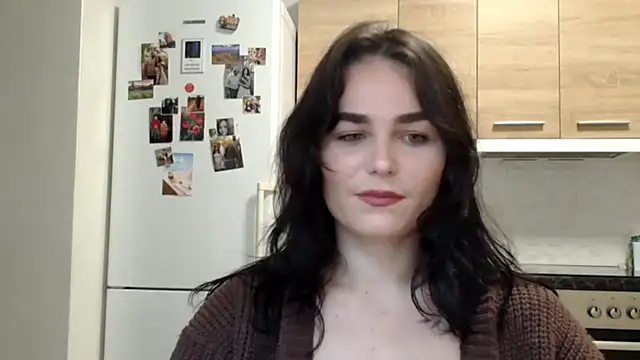 Silviaa a online show from 10/19/25, 06:41