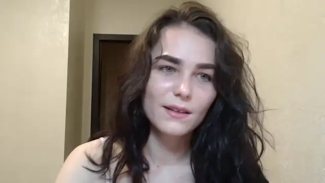 Silviaa a online show from 02/17/26, 07:42