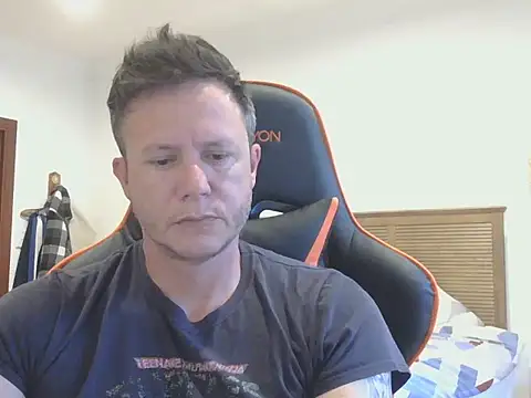 TroyDieselXXX online show from 11/06/25, 04:02