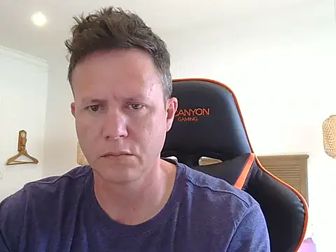 TroyDieselXXX online show from 11/27/25, 05:20