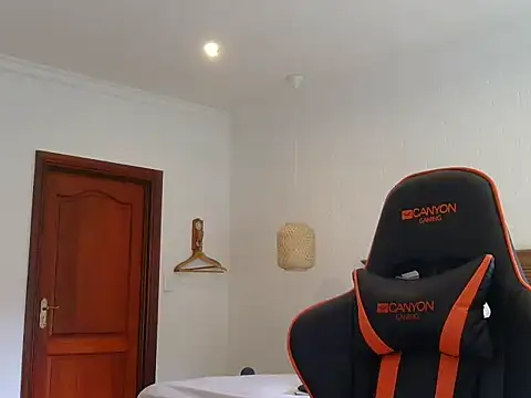 TroyDieselXXX online show from 03/19/26, 08:29