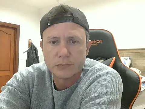 TroyDieselXXX online show from 06/30/26, 06:09