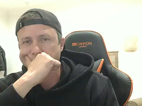 TroyDieselXXX online show from 07/08/26, 06:23