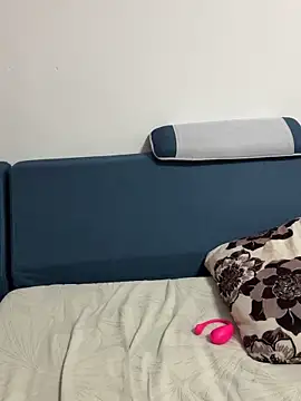 Asia-bb online show from 10/21/25, 03:46