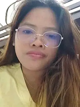 Sweetheart Claire online show from 04/18/26, 12:31