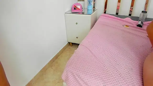 KailinANDrihky online show from 10/06/25, 02:31