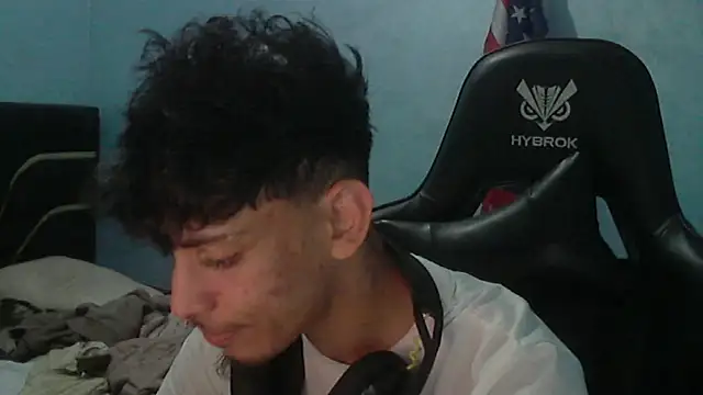 Dark DesireX online show from 04/15/26, 09:48