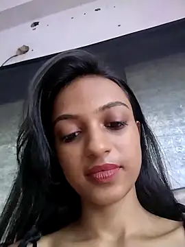 Your-Kitkat online show from 10/04/25, 08:01