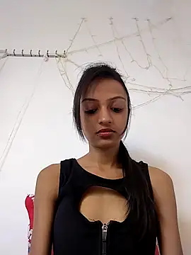 Your-Kitkat online show from 11/12/25, 06:03