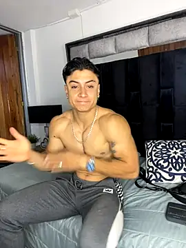 MR MUSCLE online show from 10/12/25, 12:04