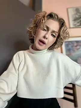 KellyKeler online show from 11/13/25, 01:10