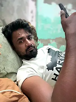 Snapshot of Munny6677 chatting on 09/08/25, 09:25 Munny6677 online show from 09/08/25, 09:25