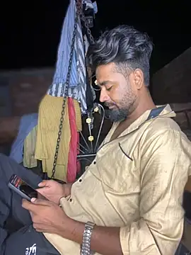 Snapshot of Munny6677 chatting on 09/09/25, 04:06 Munny6677 online show from 09/09/25, 04:06