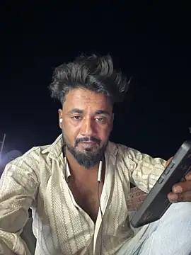 Snapshot of Munny6677 chatting on 09/26/25, 05:17 Munny6677 online show from 09/26/25, 05:17