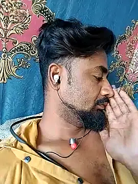 Snapshot of Munny6677 chatting on 10/07/25, 08:11 Munny6677 online show from 10/07/25, 08:11