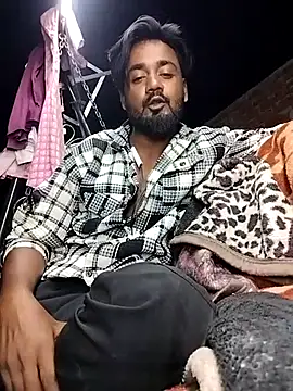 Snapshot of Munny6677 chatting on 10/15/25, 01:33 Munny6677 online show from 10/15/25, 01:33