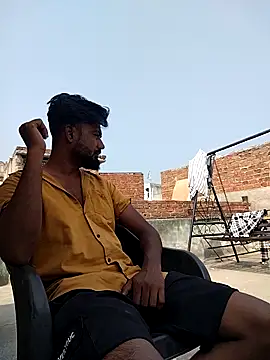 Snapshot of Munny6677 chatting on 10/22/25, 05:52 Munny6677 online show from 10/22/25, 05:52