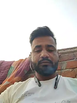 Snapshot of Munny6677 chatting on 11/21/25, 10:36 Munny6677 online show from 11/21/25, 10:36