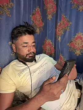 Snapshot of Munny6677 chatting on 11/21/25, 11:36 Munny6677 online show from 11/21/25, 11:36