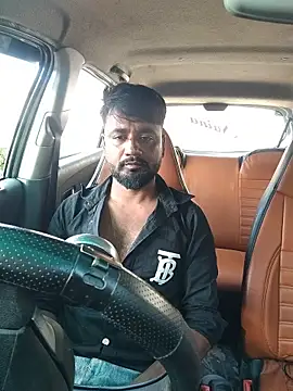 Snapshot of Munny6677 chatting on 12/15/25, 08:18 Munny6677 online show from 12/15/25, 08:18