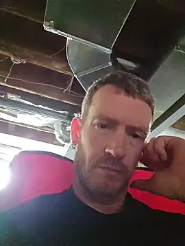 Snapshot of Sampzon chatting on 10/11/25, 06:06 Sampzon online show from 10/11/25, 06:06